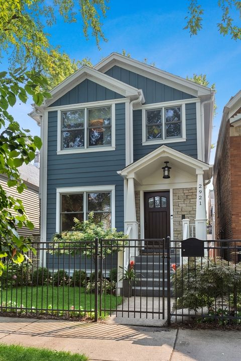 2921 N SEELEY Avenue Chicago IL 60618