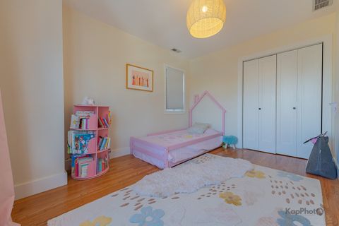 Tiny photo for 2921 N SEELEY Avenue, Chicago, IL 60618 (MLS # 12592461)
