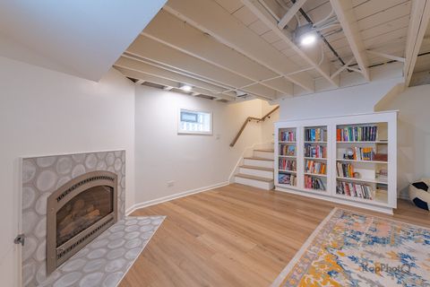 Tiny photo for 2921 N SEELEY Avenue, Chicago, IL 60618 (MLS # 12592461)