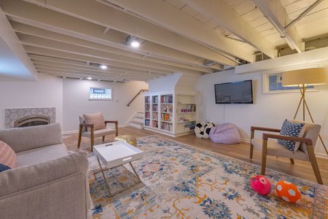 Tiny photo for 2921 N SEELEY Avenue, Chicago, IL 60618 (MLS # 12592461)