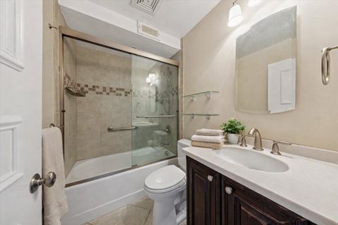 Tiny photo for 3470 N LAKE SHORE Drive #4C, Chicago, IL 60657 (MLS # 12560512)