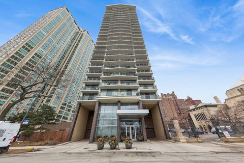 Photo of 3470 N LAKE SHORE Drive #4C, Chicago, IL 60657 (MLS # 12560512)