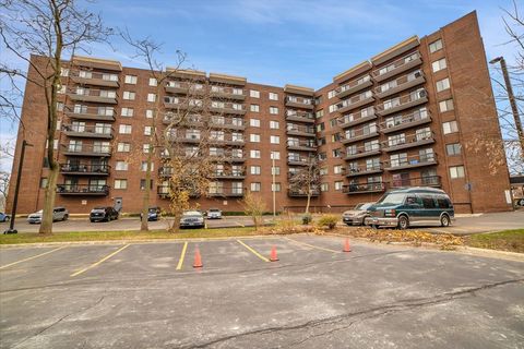 A home in Des Plaines