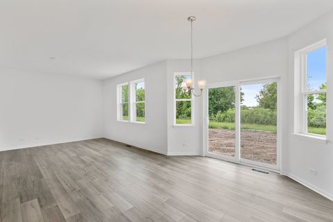 Tiny photo for 32018 Savannah Drive, Lakemoor, IL 60051 (MLS # 12492777)
