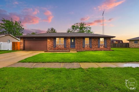 Tiny photo for 1374 Potomac Place, Bourbonnais, IL 60914 (MLS # 12633299)