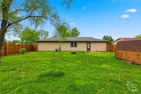 Tiny photo for 1374 Potomac Place, Bourbonnais, IL 60914 (MLS # 12633299)