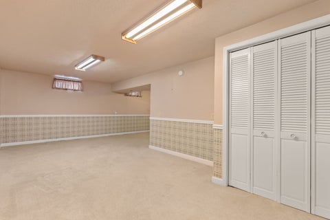 Tiny photo for 2331 E 33rd Street, Davenport, IA 52807 (MLS # 12659195)