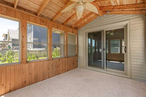 Tiny photo for 2331 E 33rd Street, Davenport, IA 52807 (MLS # 12659195)