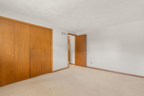 Tiny photo for 2331 E 33rd Street, Davenport, IA 52807 (MLS # 12659195)