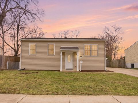 Photo of 205 Fremont Avenue, Romeoville, IL 60446 (MLS # 12595030)