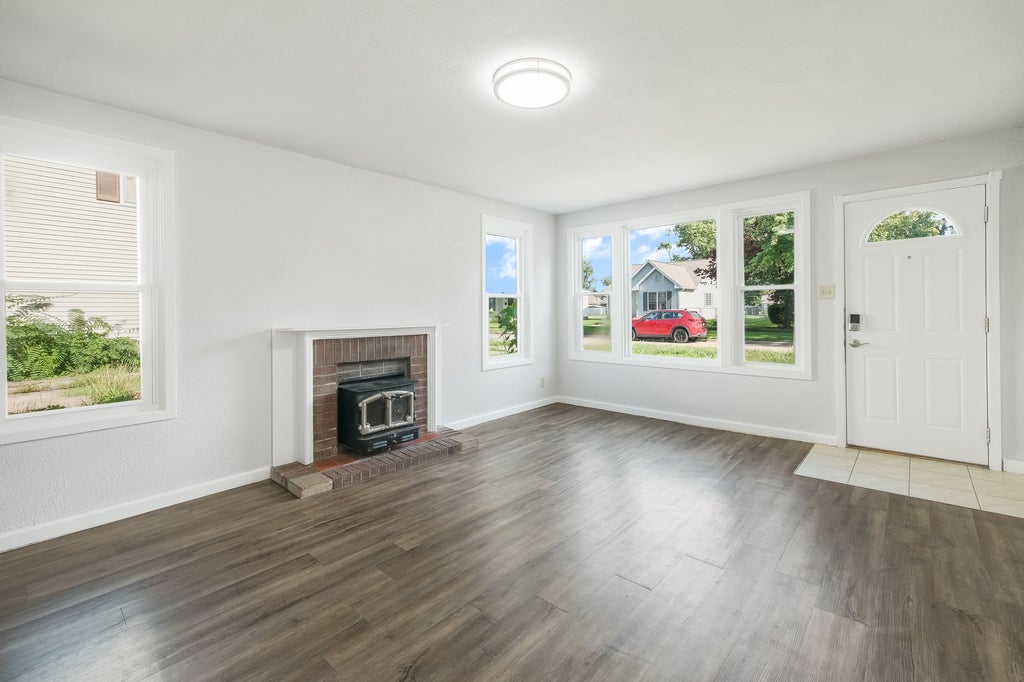 313 E Pembroke Street