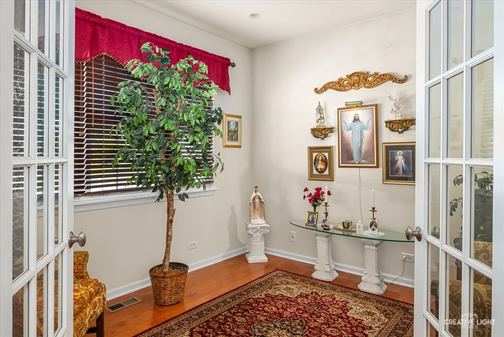 2521 Lyman Loop