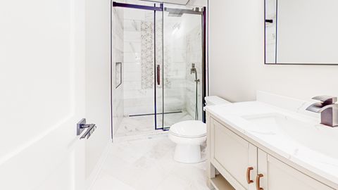 Tiny photo for 1326 N Race Avenue, Arlington Heights, IL 60004 (MLS # 12464114)