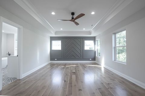 Tiny photo for 1326 N Race Avenue, Arlington Heights, IL 60004 (MLS # 12464114)