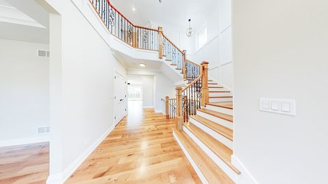 Tiny photo for 1326 N Race Avenue, Arlington Heights, IL 60004 (MLS # 12464114)