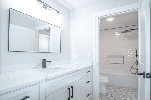 Tiny photo for 1326 N Race Avenue, Arlington Heights, IL 60004 (MLS # 12464114)