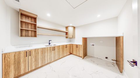 Tiny photo for 1326 N Race Avenue, Arlington Heights, IL 60004 (MLS # 12464114)