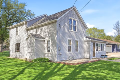 Tiny photo for 602 S Fourth Drive, Ashton, IL 61006 (MLS # 12618560)