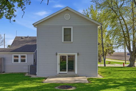 Tiny photo for 602 S Fourth Drive, Ashton, IL 61006 (MLS # 12618560)