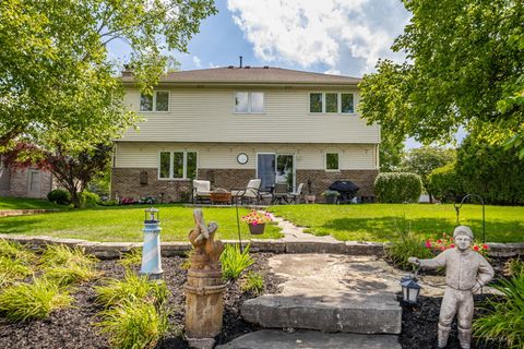 Tiny photo for 805 Edgewater Drive, Minooka, IL 60447 (MLS # 12578000)