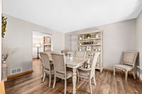 Tiny photo for 805 Edgewater Drive, Minooka, IL 60447 (MLS # 12578000)