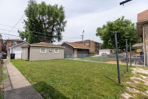 Tiny photo for 2802 Cuyler Avenue, Berwyn, IL 60402 (MLS # 12502244)