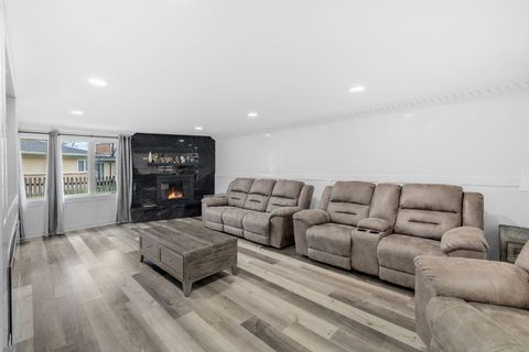 Tiny photo for 4 Waverly Court, Park Forest, IL 60466 (MLS # 12606640)