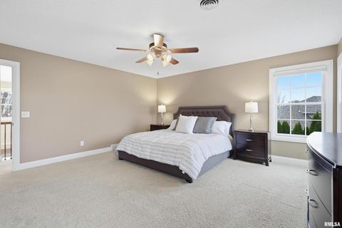 Tiny photo for 5726 New Castle Lane, Bettendorf, IA 52722 (MLS # QC4269849)