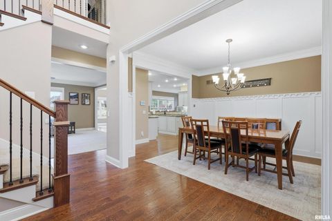 Tiny photo for 5726 New Castle Lane, Bettendorf, IA 52722 (MLS # QC4269849)