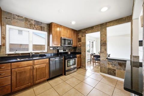 Tiny photo for 1670 N 5th Avenue, Melrose Park, IL 60160 (MLS # 12746229)