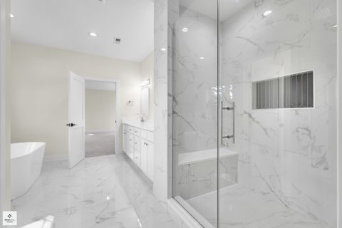 Tiny photo for 705 Glendale Road, Glenview, IL 60025 (MLS # 12520412)