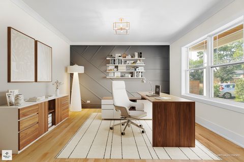 Tiny photo for 705 Glendale Road, Glenview, IL 60025 (MLS # 12520412)