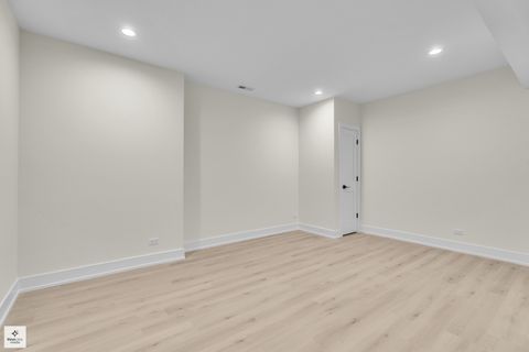 Tiny photo for 705 Glendale Road, Glenview, IL 60025 (MLS # 12520412)