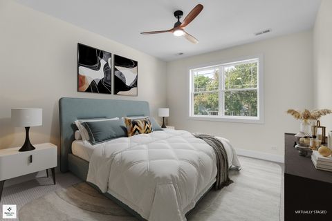 Tiny photo for 705 Glendale Road, Glenview, IL 60025 (MLS # 12520412)