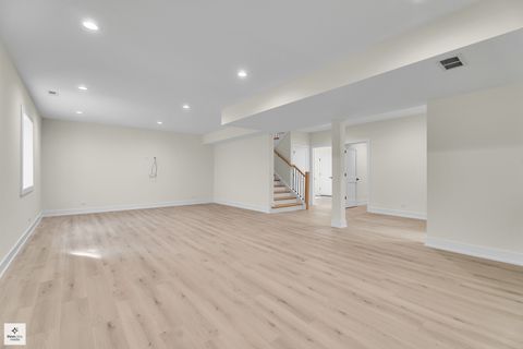 Tiny photo for 705 Glendale Road, Glenview, IL 60025 (MLS # 12520412)