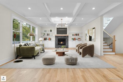 Tiny photo for 705 Glendale Road, Glenview, IL 60025 (MLS # 12520412)