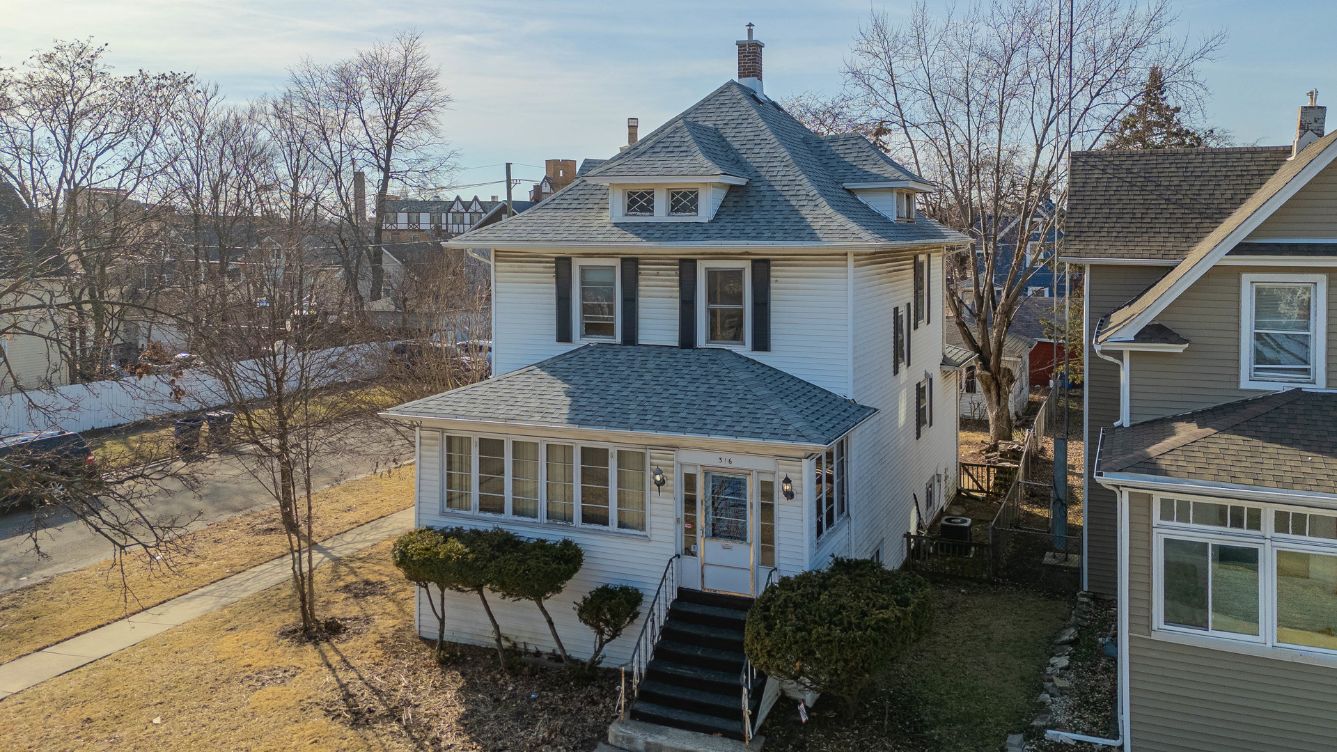 316 S 2nd Avenue