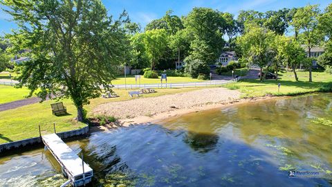 Tiny photo for Barrington, IL 60010 (MLS # 12542929)