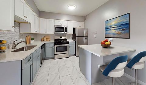 Tiny photo for 670 Marilyn Avenue #203, Glendale Heights, IL 60139 (MLS # 12539141)