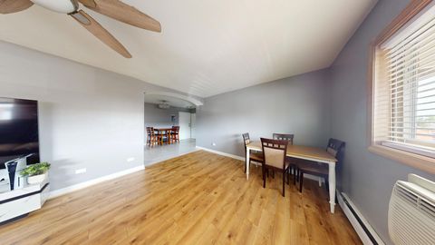 Tiny photo for 670 Marilyn Avenue #203, Glendale Heights, IL 60139 (MLS # 12539141)