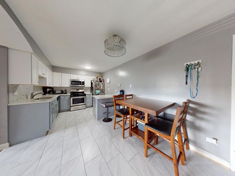 Tiny photo for 670 Marilyn Avenue #203, Glendale Heights, IL 60139 (MLS # 12539141)