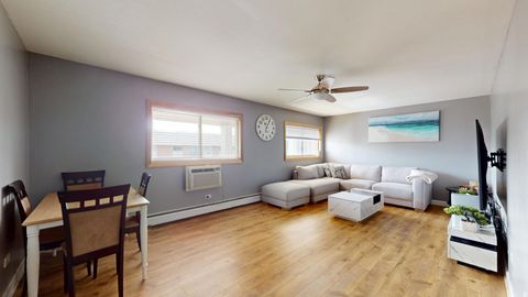 Tiny photo for 670 Marilyn Avenue #203, Glendale Heights, IL 60139 (MLS # 12539141)