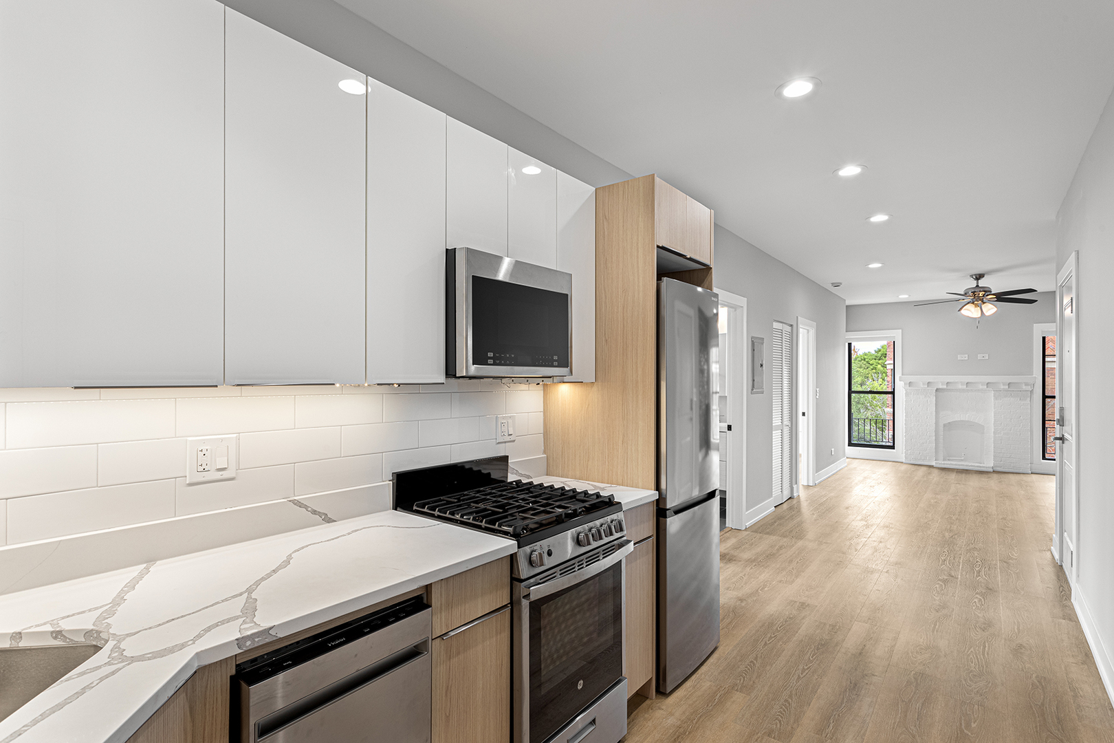 1655 W JONQUIL Terrace 34