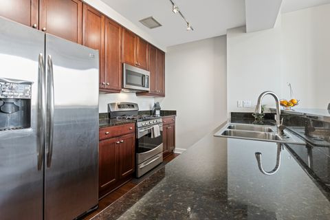 Tiny photo for 1201 S Prairie Avenue #403, Chicago, IL 60605 (MLS # 12452453)