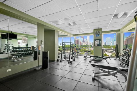 Tiny photo for 1201 S Prairie Avenue #403, Chicago, IL 60605 (MLS # 12452453)