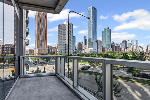 Tiny photo for 1201 S Prairie Avenue #403, Chicago, IL 60605 (MLS # 12452453)