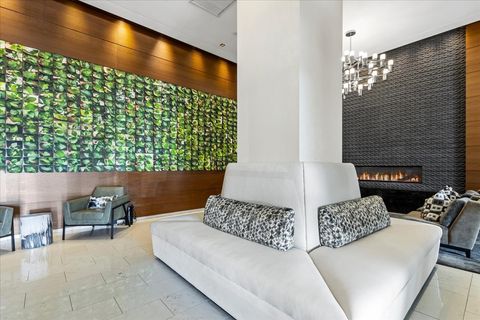 Tiny photo for 1201 S Prairie Avenue #403, Chicago, IL 60605 (MLS # 12452453)