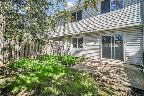 Tiny photo for 526 Alton Court, Carol Stream, IL 60188 (MLS # 12775421)