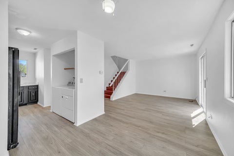 Tiny photo for 526 Alton Court, Carol Stream, IL 60188 (MLS # 12775421)