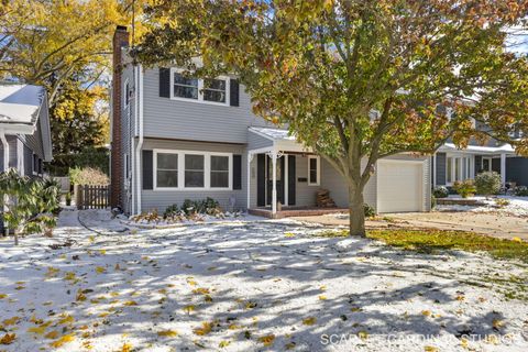 153 N Park Boulevard Glen Ellyn IL 60137